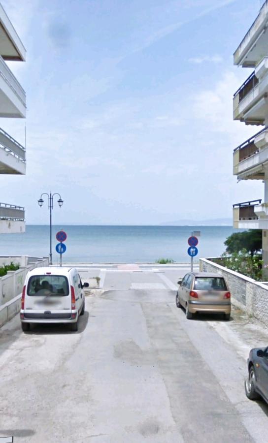 Mediterranean Stars 2 Apartment Peraía エクステリア 写真